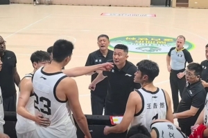 有趣的對決！廣東與廣州季后賽首輪遭遇 徐昕面對杜鋒能否爆發？