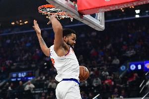 蘋果硬糖！唐斯12中7空砍21分17板4助2斷3帽 正負值+22全場最高