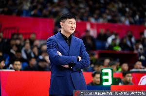 媒體人：廣東跟以往季后賽相比確實不同 本場最開心的肯定是徐昕