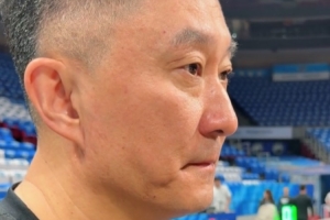 杜鋒：趙睿是我一手帶大的 北京陣容多個位置優(yōu)于我們 全力去拼吧