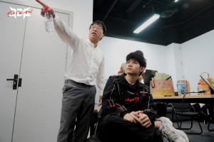 JDG教練Tabe:我們不玩的英雄都是BLG玩得好的 首局失利心態(tài)受影響