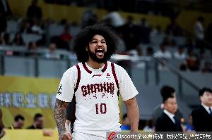 媒體人：尼克斯是體型大有突破能組織的重型后衛(wèi) 昨晚立功了