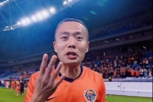 四連勝！孫正傲社媒慶祝：冰箱一開四個菜，青島啤酒跟上來吧！