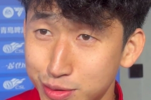 張源：回工體有點恍惚，剛開球時反復(fù)告訴自己別把球傳給綠隊