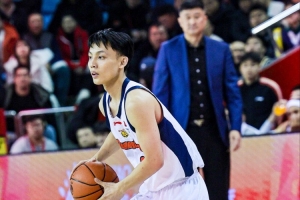 關鍵戰不合格！徐杰全場出戰16分33秒 3投0中僅得4板2助正負值-10
