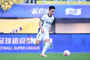 三鎮官方：賀慣被診斷為右踝前踝撞擊癥，預計康復時間約兩周