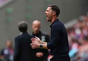 衛報：切爾西對聘請阿隆索執教感到樂觀，他與伊勞拉是主要候選
