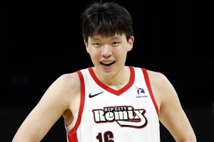 開拓者媒體人：某業內人士認為楊瀚森有潛力 但效率達不到NBA水平