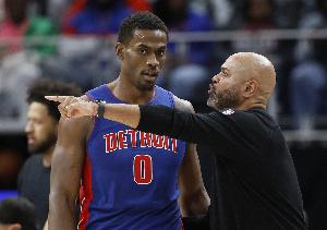 比克斯塔夫：我不關注外界對杜倫的噪音 只專注幫他打出最佳表現