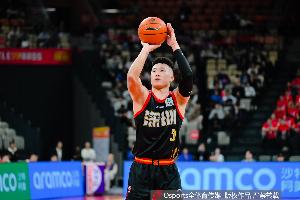 賀希寧投籃效率仍然不高 球隊人員厚度弱點在季后賽暴露